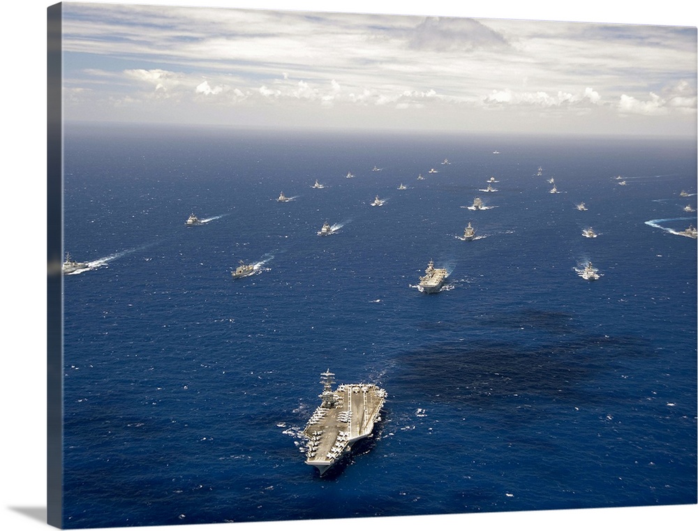 Pacific Ocean, July 27, 2012 - Ships and submarines participating in the Rim of the Pacific (RIMPAC) 2012 exercise are und...
