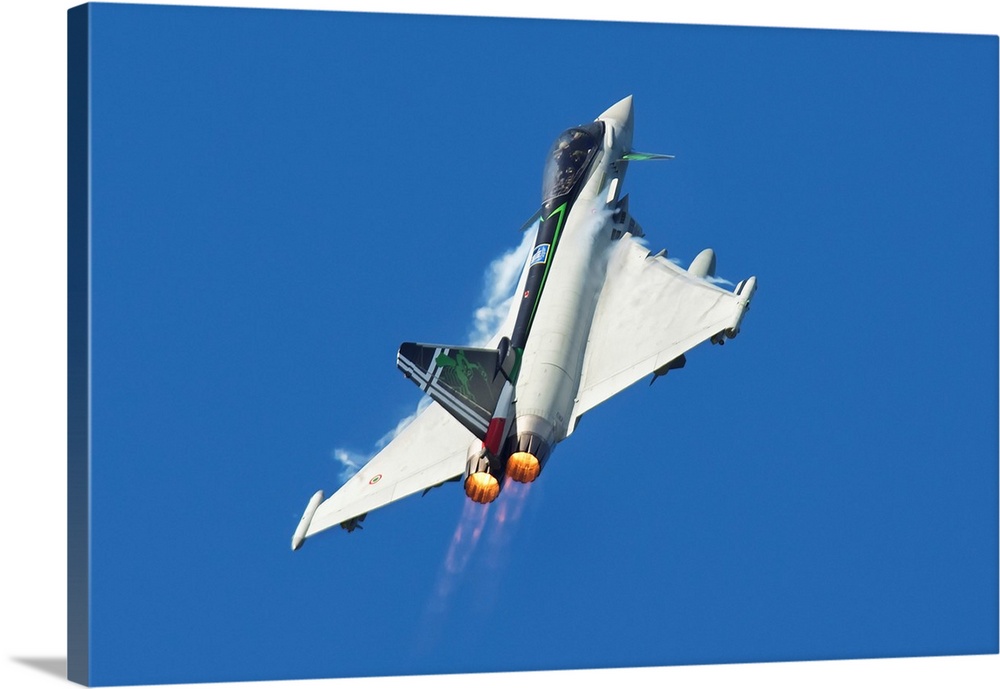 Special color painted Italian Air Force F-2000A Typhoon.