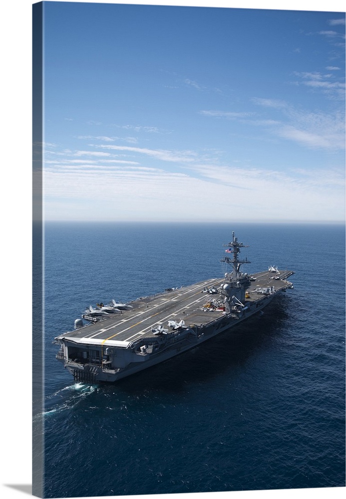 The aircraft carrier USS Carl Vinson in the Pacific Ocean.