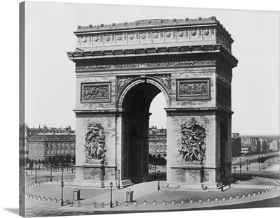 The Arc De Triomphe De l'Etoile, Paris, France