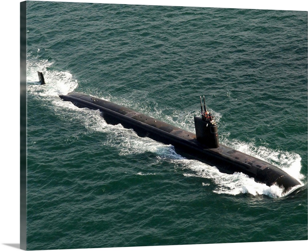 The Los Angeles-class fast attack submarine USS Asheville.
