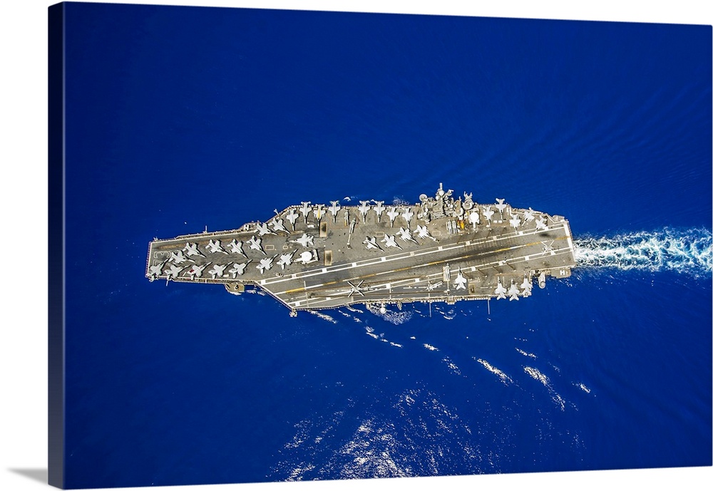 The Nimitz-class aircraft carrier USS George Washington.