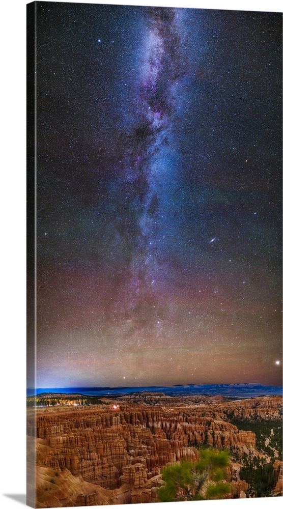 The northern hemisphere autumn Milky Way over the hoodoo formations of Bryce Canyon National Park, Utah