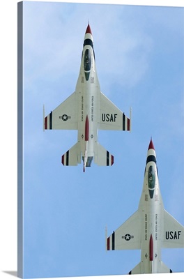 The United States Air Force Demonstration Team Thunderbirds