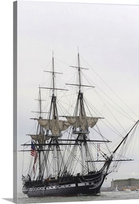 The world's oldest commissioned warship, USS Constitution