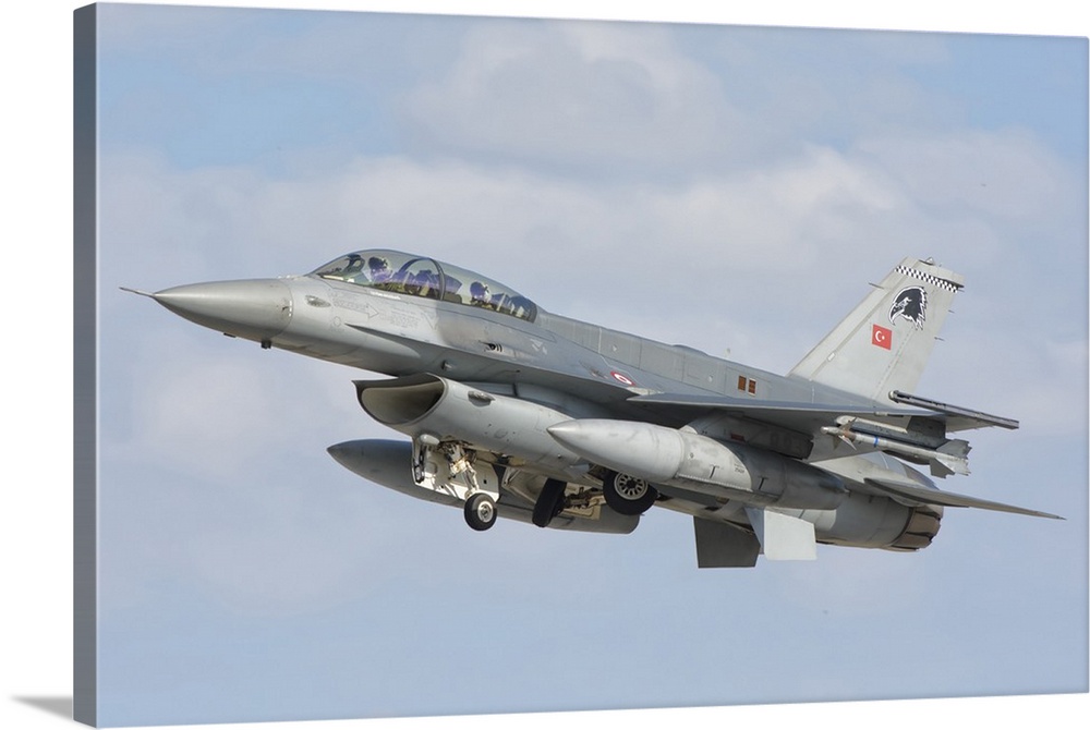 Turkish Air Force F-16 in flight during Exercise Anatolian Eagle 2016 in Konya, Turkey.