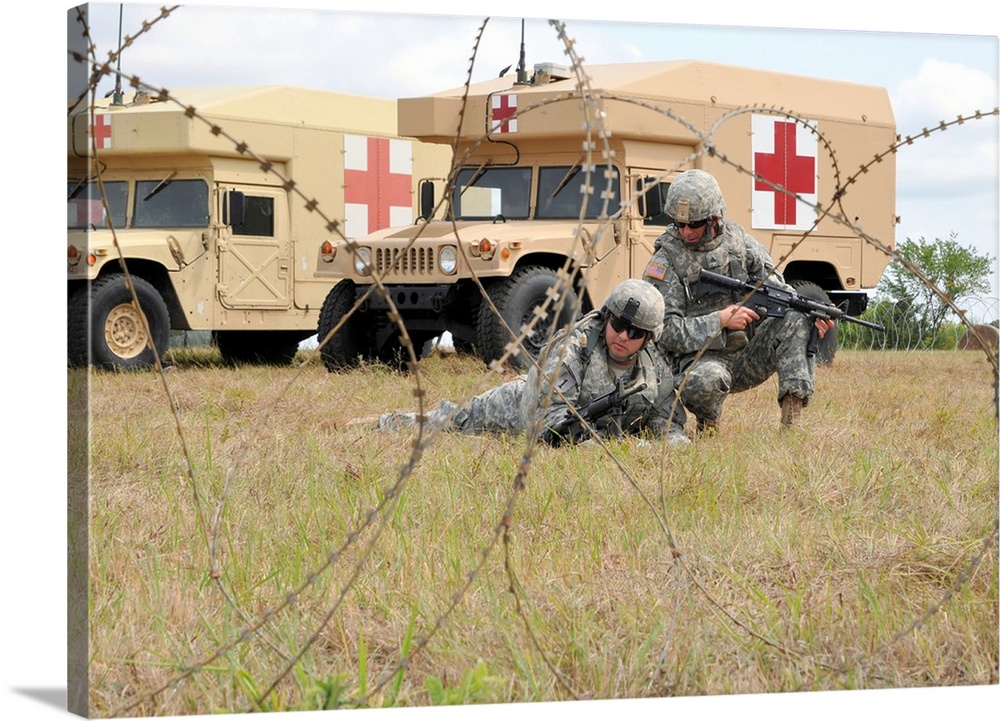 U.S. soldiers set up an effective security perimeter at Fort Riley, Kansas.