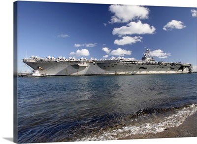 USS Abraham Lincoln returning to port