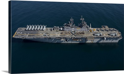 USS Essex In The Pacific Ocean