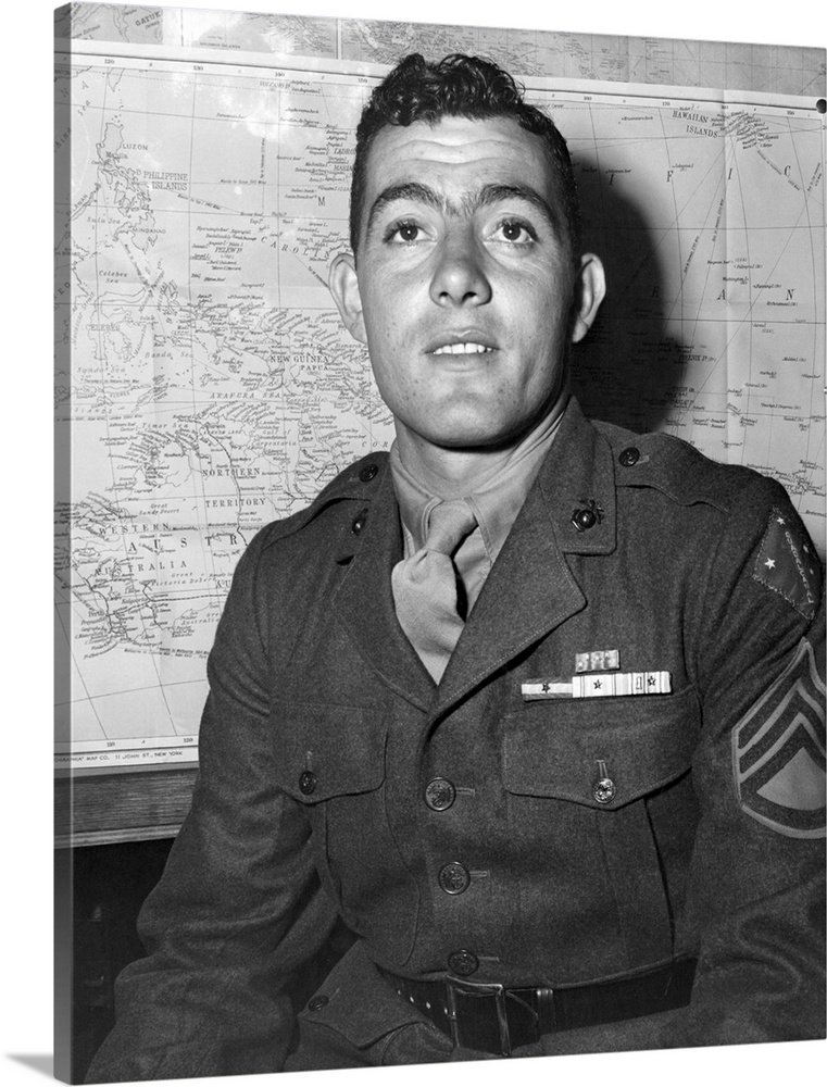 World War 2 photograph of Sergeant John Basilone, September 1943.