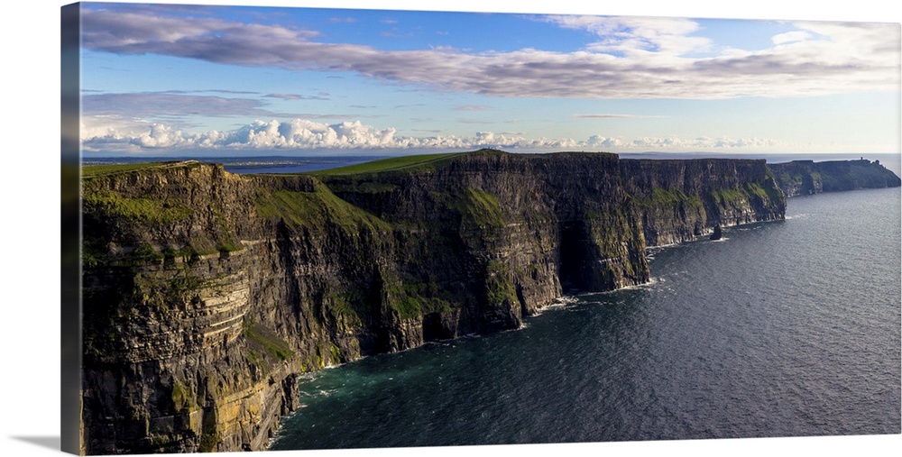 View of the steep cliffside in Ireland overlooking the ocean.