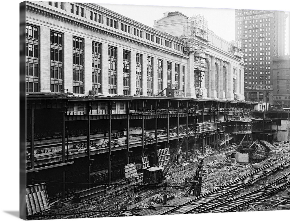Construction on Grand Central Station in New York City. Photograph, c1908.