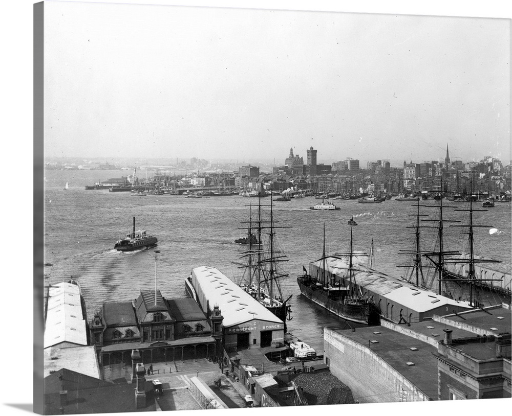 Panorama of New York harbor from the Brooklyn waterfront: photograph, c1900.