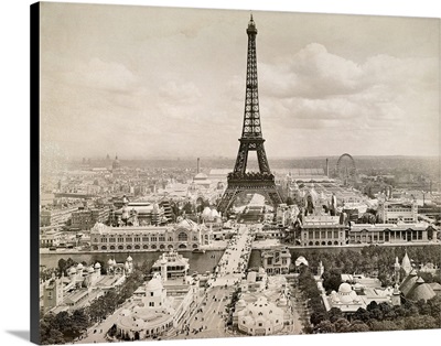 Paris: Eiffel Tower, 1900