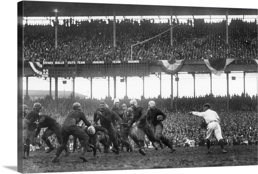 Phil White of the New York Giants attempting to gain yards in a game against the Chicago Bears, at the Polo Grounds in New...