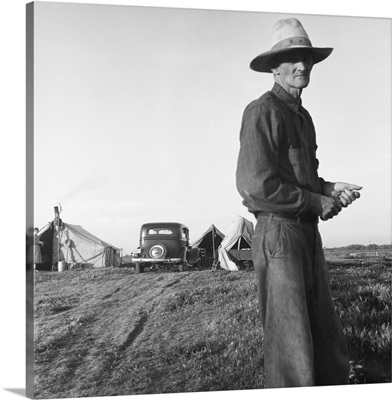Refugees from the Oklahoma drought camping by the roadside, 1935
