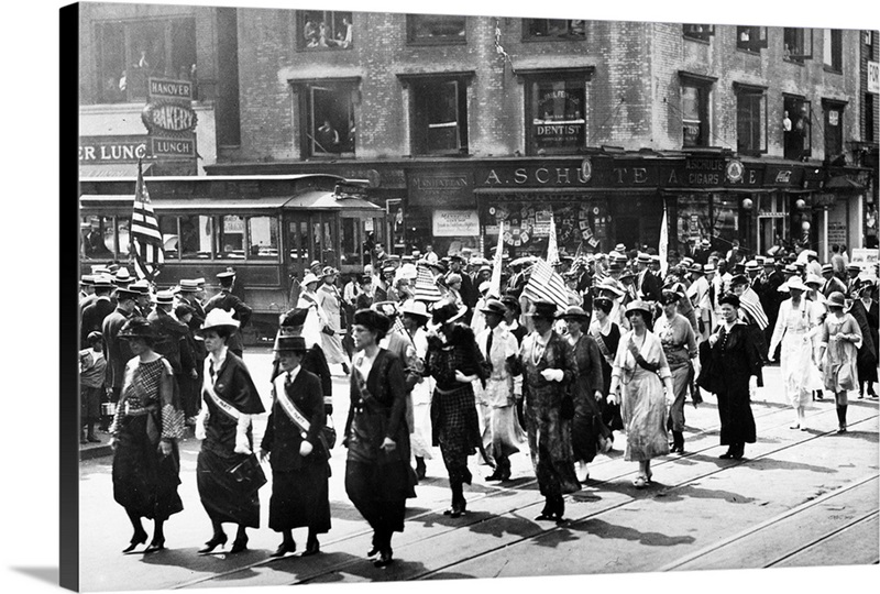 Suffragettes marching in a Victory Parade in New York, 1920 Wall Art ...