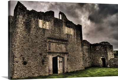 Dramatic photograph of Beaupre Castle
