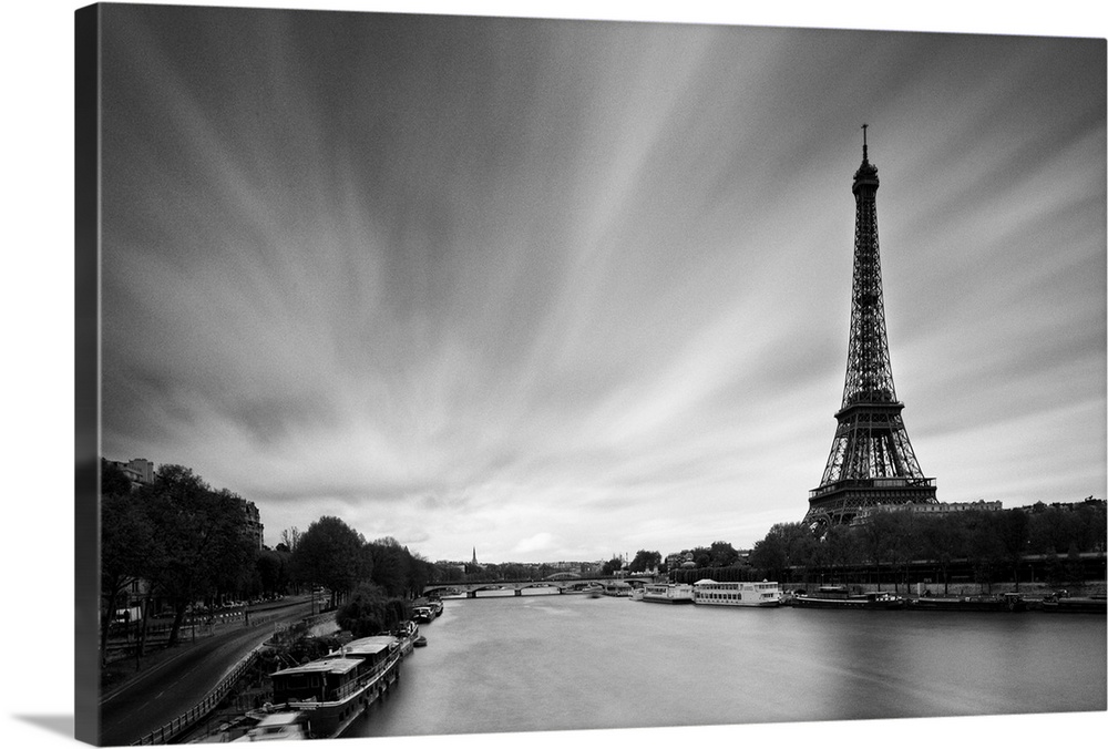 Eiffel Tower from Pont De Bir-Hakeim, Paris, France