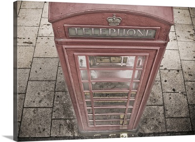 Old British telephone booth