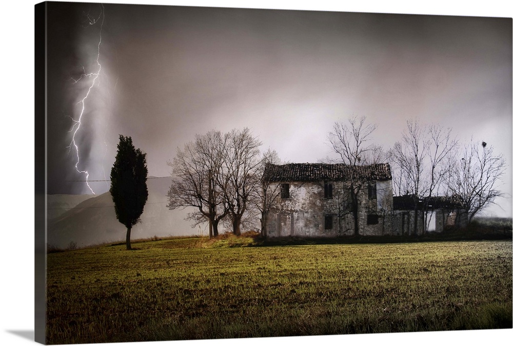 Ruined cottage in a stormy day and lightning in Castelfrentano, a comune and town in the province of Chieti in the Abruzzo...